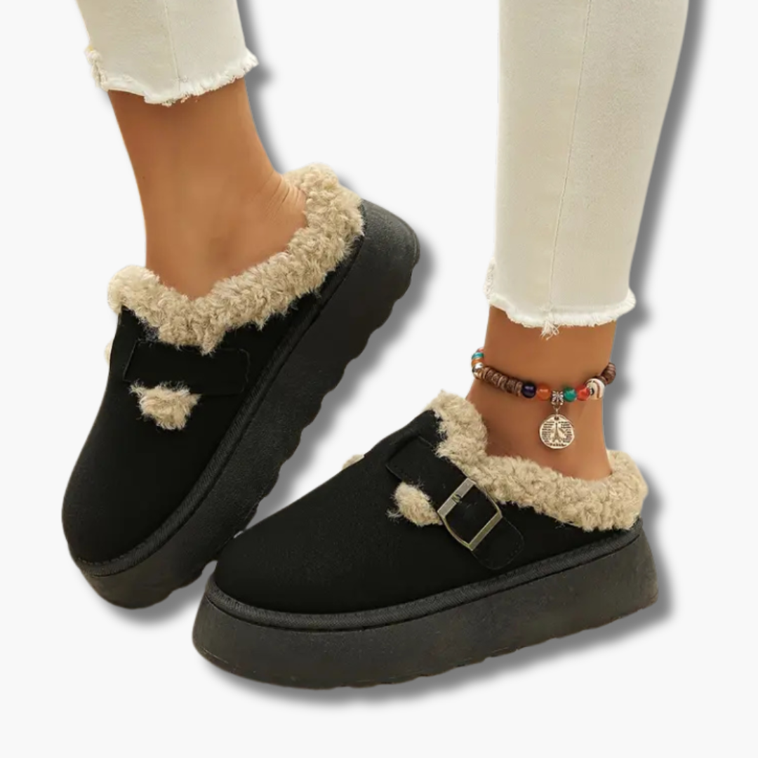 Scarpe in pile scamosciate